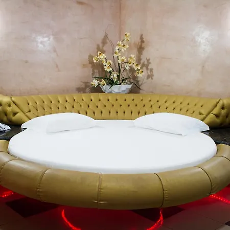 Hotel do amor Shanadu (adults Only) 2*