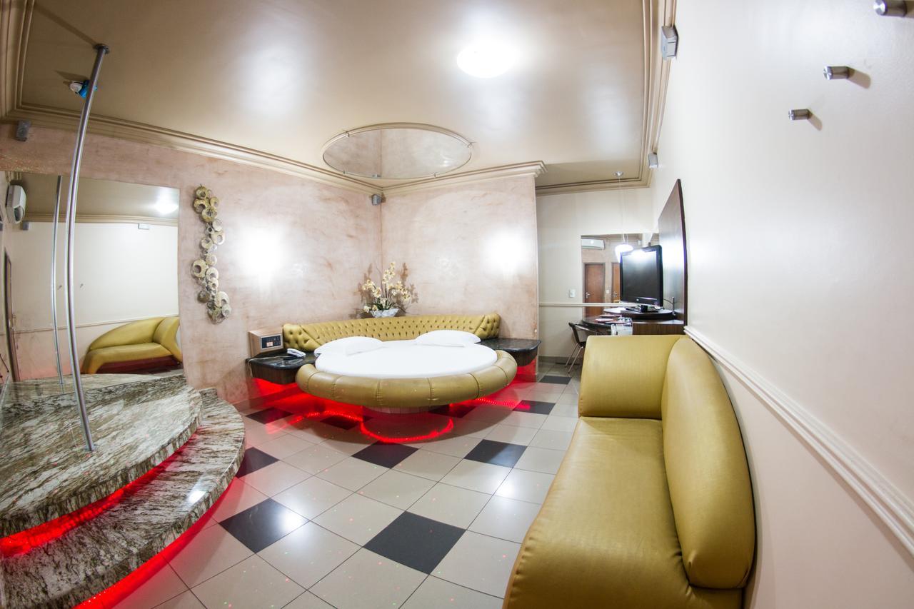 Hotel do amor Shanadu (adults Only)